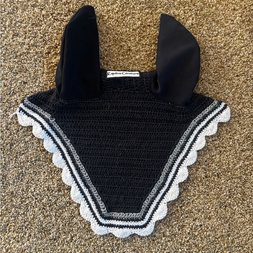 Navy and White horse ear bonnet
